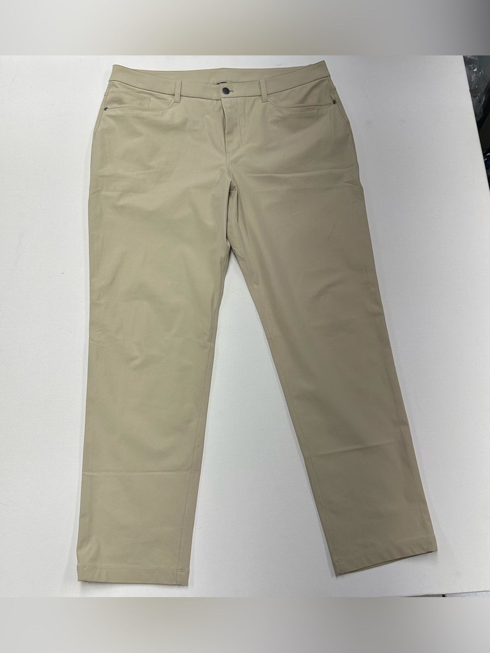 Lululemon ABC Pant Men 38x31 Khaki Slim Fit Warpstreme LM5AQ9S